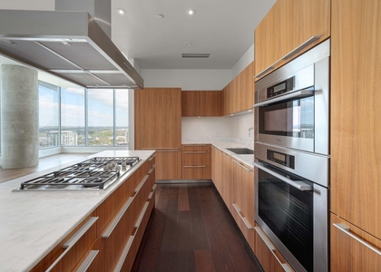 210 Lavaca St - Photo 1