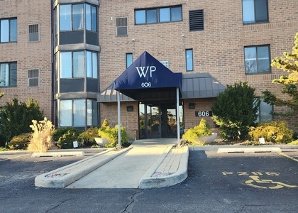 606 E Woodland Park Avenue - Photo 1