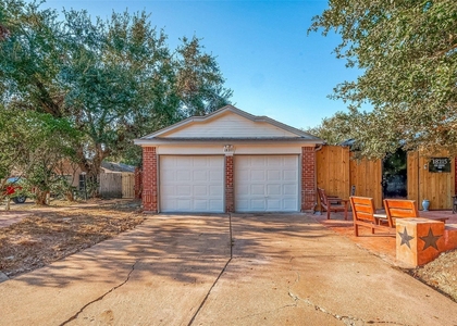 18211 Dinner Creek Drive - Photo 1