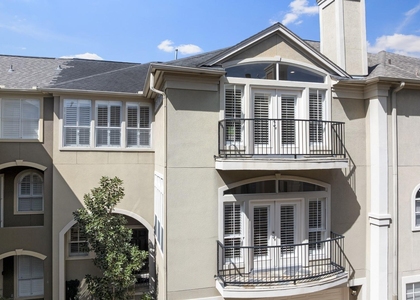 3307b W Lamar Street - Photo 1