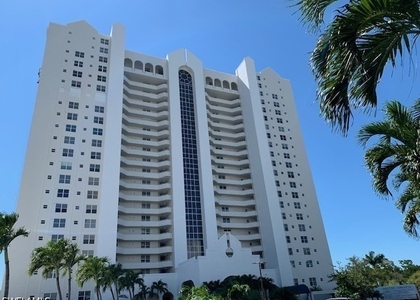 5550 Heron Point Dr - Photo 1