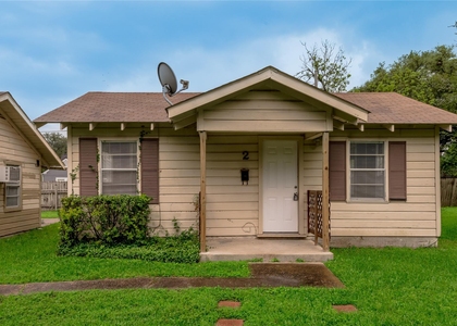 700 Gray Street - Photo 1