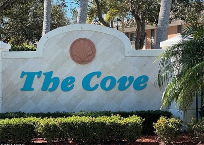 5365 Cove Circle - Photo 1