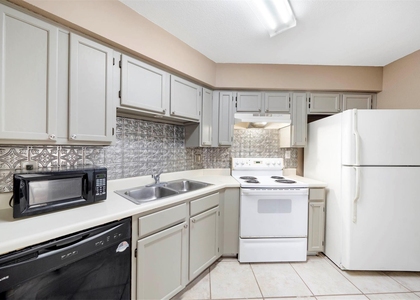10630 Westbrae Parkway - Photo 1