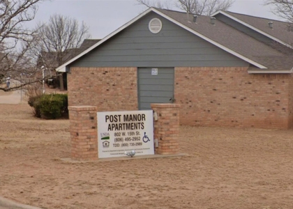 802 W 15th Street - Photo 1