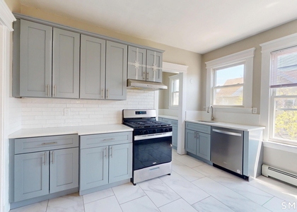 1616 Chapel Street - Photo 1