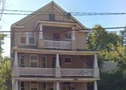 79 Robbins Street - Photo 1