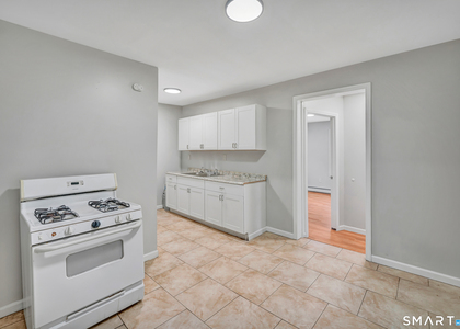 124 Central Avenue - Photo 1