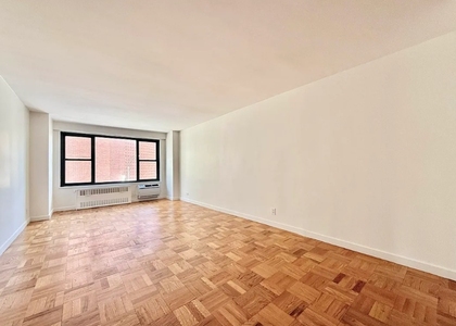East 13th Street - Photo 1