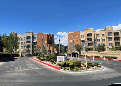 62 E Serene Avenue - Photo 1