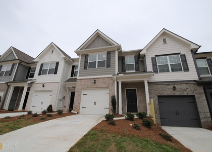 85 Chastain Circle - Photo 1