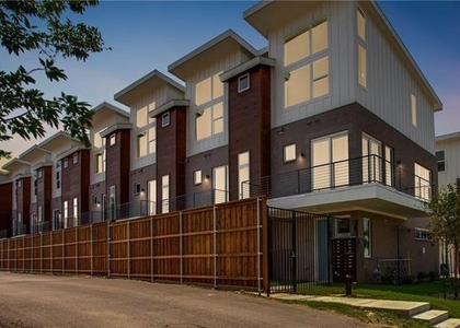 4620 Munger Avenue - Photo 1
