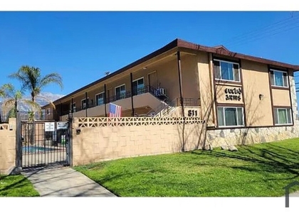 811 Orchid Court - Photo 1