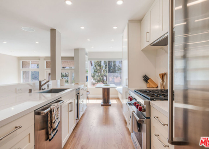 17083 Palisades Circle - Photo 1