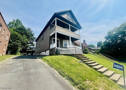 69 Winthrop Avenue - Photo 1