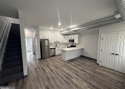 2513 Frankford Avenue - Photo 1