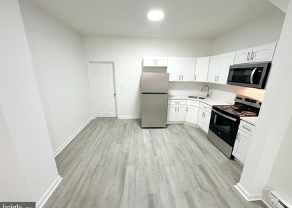 2153 W Grange Avenue - Photo 1