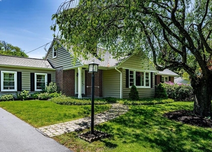 1538 Carmac Road - Photo 1