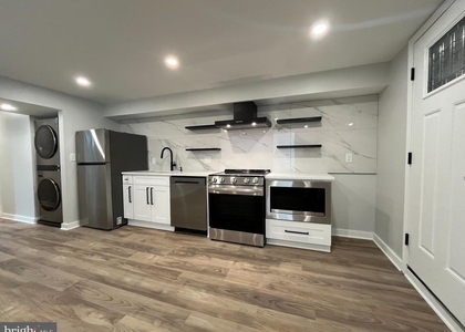 327 Whittier Street Nw - Photo 1