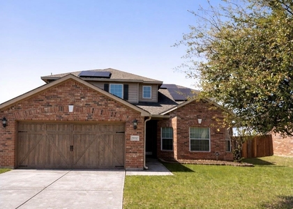 30915 E Lost Creek Boulevard - Photo 1