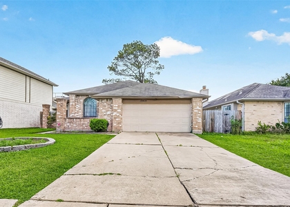 12403 Meadow Ridge Dr - Photo 1