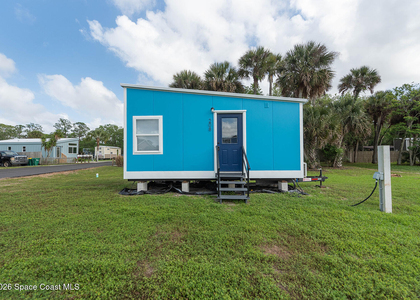 208 Teal Drive - Photo 1