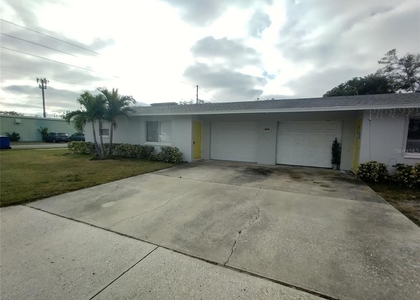 1388 Robin Hood Lane - Photo 1