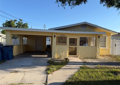 1205 Avenue I - Photo 1