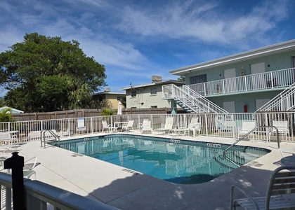 7605 Ridgewood Avenue - Photo 1