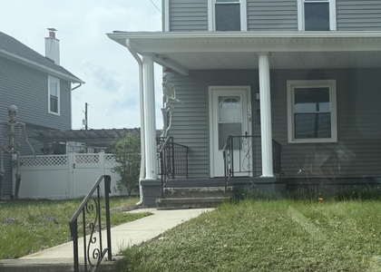 226 Fremont Street - Photo 1