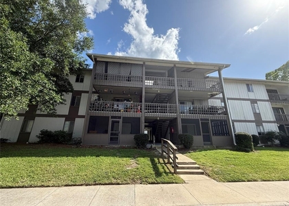 6519 W Newberry Road - Photo 1