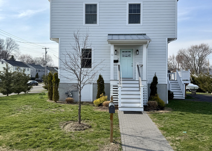 12 Sandy Way - Photo 1