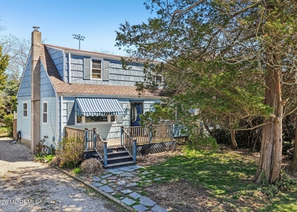 15 Woolley Avenue - Photo 1