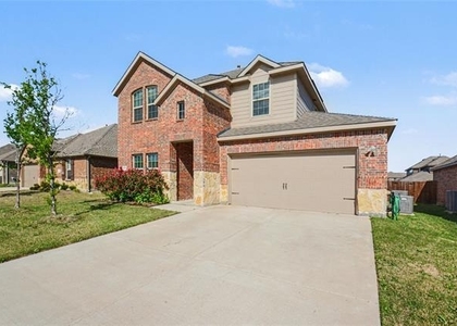 1613 Grand Villa Street - Photo 1