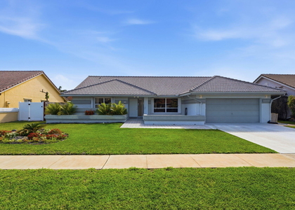9284 Laurel Green Drive - Photo 1