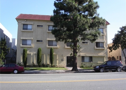 17312 Chatsworth Street - Photo 1