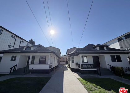 1254 W 37th Drive - Photo 1