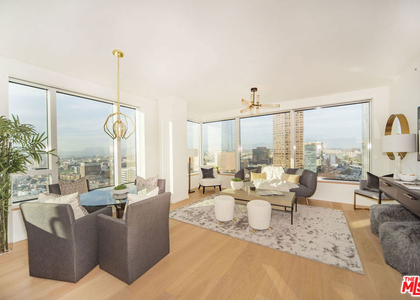 889 Francisco Street - Photo 1