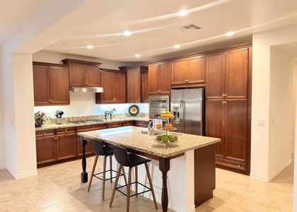 570 Calle Vibrante - Photo 1