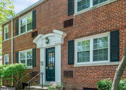206 N Trenton Street - Photo 1