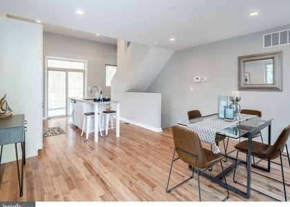 1842 E Cumberland Street - Photo 1