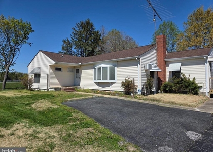 2452 Peachtree Run Road - Photo 1