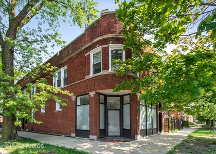 2959 N Springfield Avenue - Photo 1