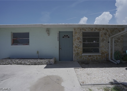 1195 S Alhambra Circle - Photo 1