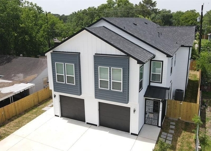 5126 Lyndhurst Drive - Photo 1