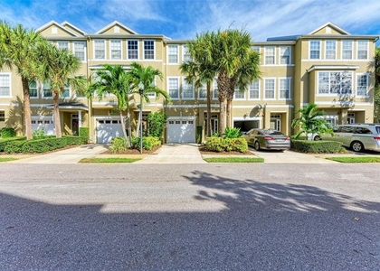 3047 Pointeview Drive - Photo 1