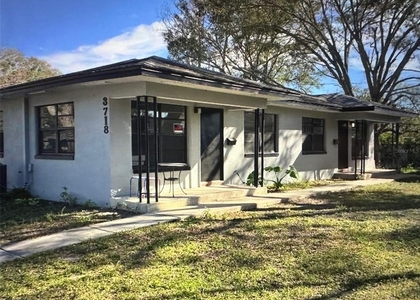 3718 138th Avenue - Photo 1