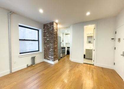 115 Carlton Avenue - Photo 1