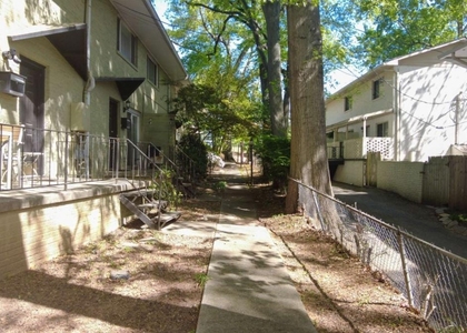 411 Tenth Street Ne - Photo 1