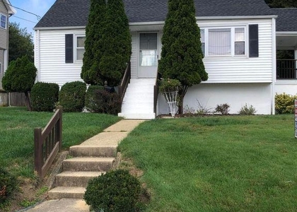 17 Clarence Avenue - Photo 1